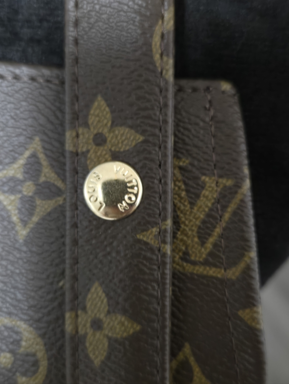 New Monogran Canvas Apron - Picture 8 of 12